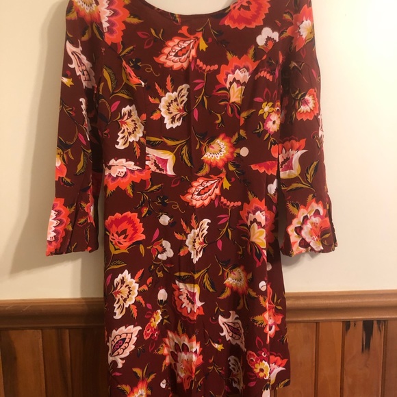 Super Cute Old Navy Dress, Tie Neck, Side Zip. Size 2 - Picture 2 of 7